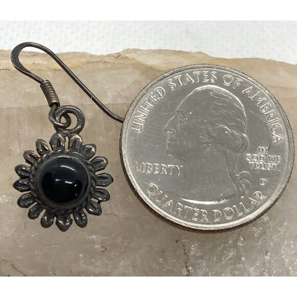 Vintage Black Onyx Flower Dangle Drop Earrings Sterling 925 Silver 4.4g Patina - Picture 3 of 6